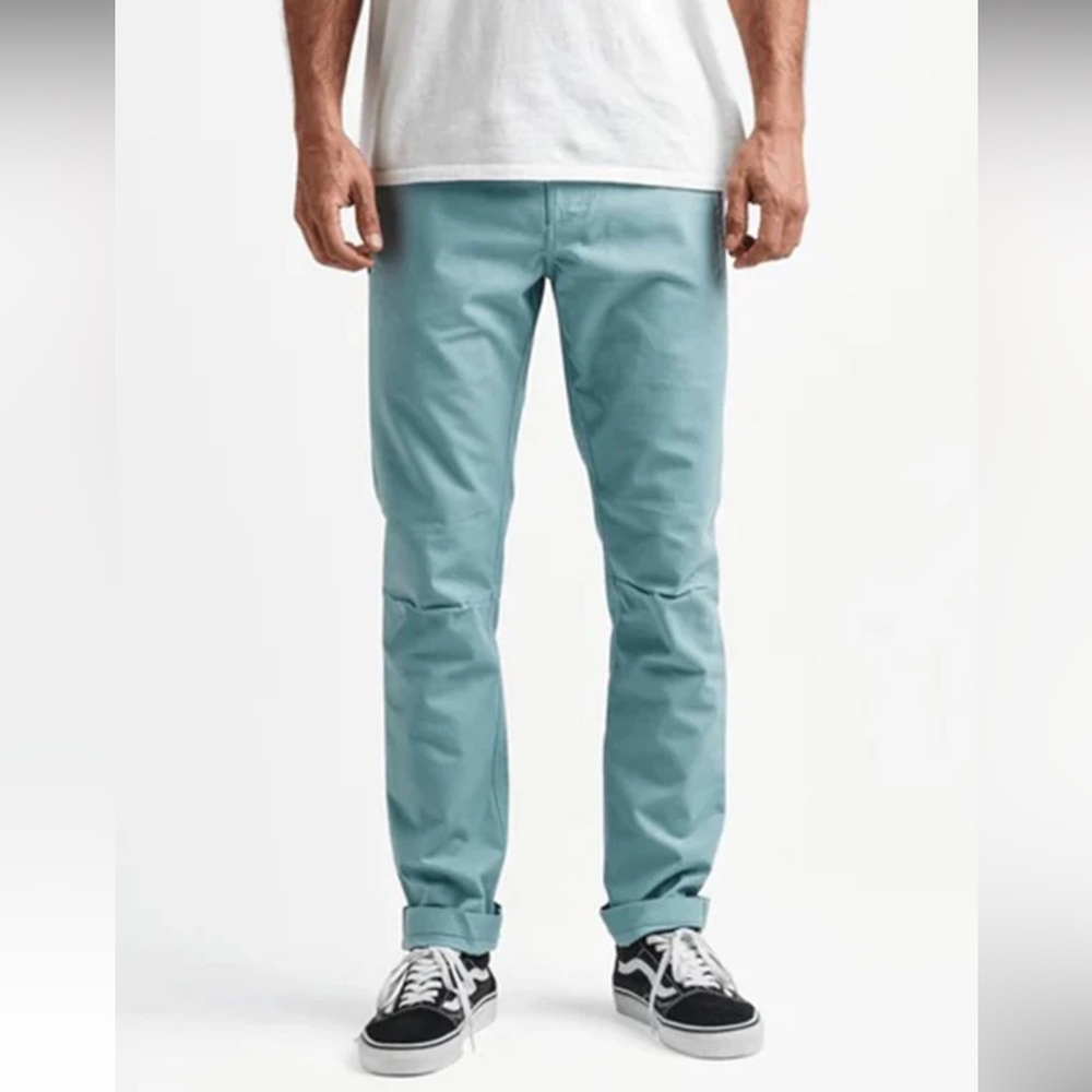Roark Layover 2.0 Pants in Stone Blue Size 33